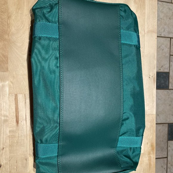 Vintage Sammies by Samsonite Duffel Bag in Green NEW with Tags - Picture 12 of 12